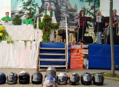 Motorradgottesdienst Lokfest 2007 im AW-Gelände