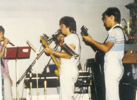 Terra Nova, Hochzeit